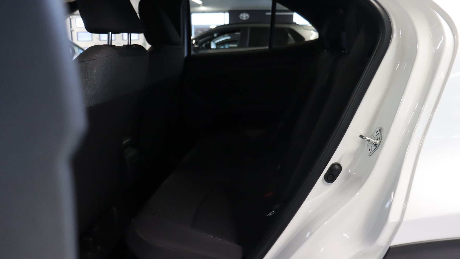 TOYOTA Yaris Cross 2023