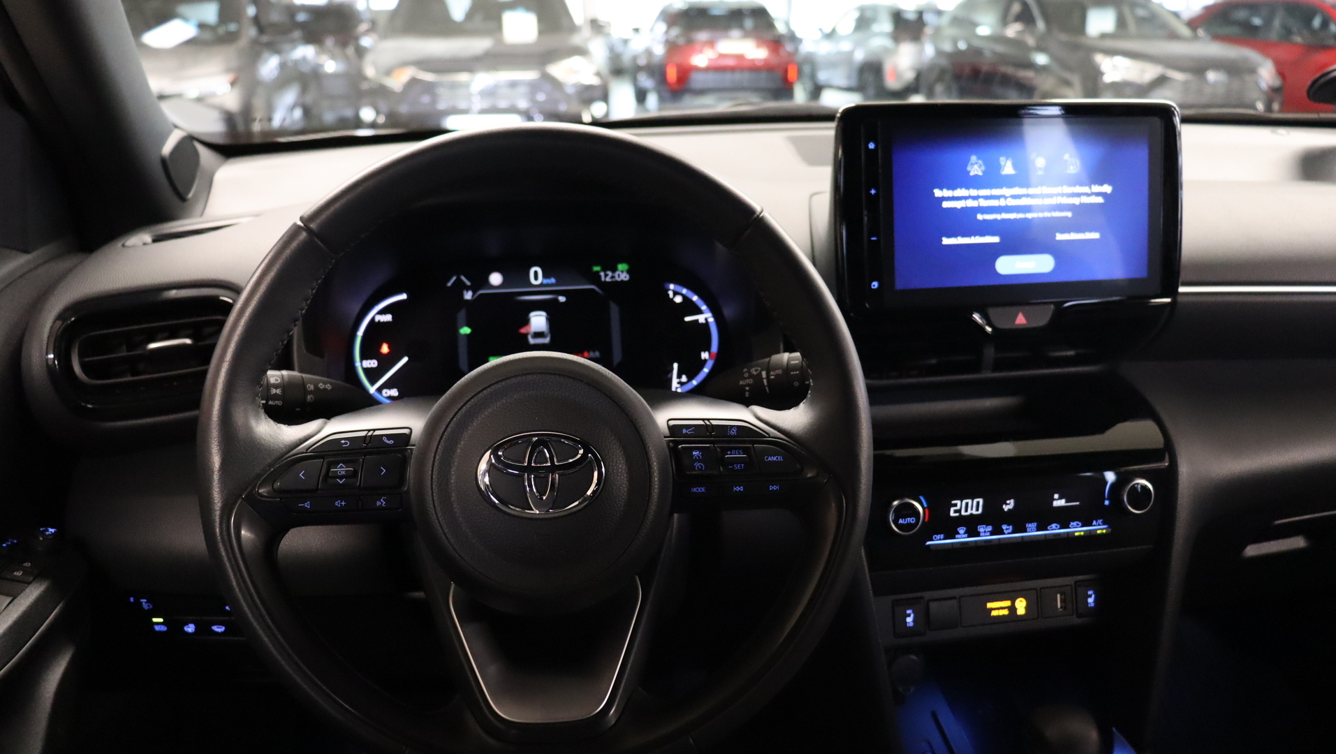 TOYOTA Yaris Cross 2023