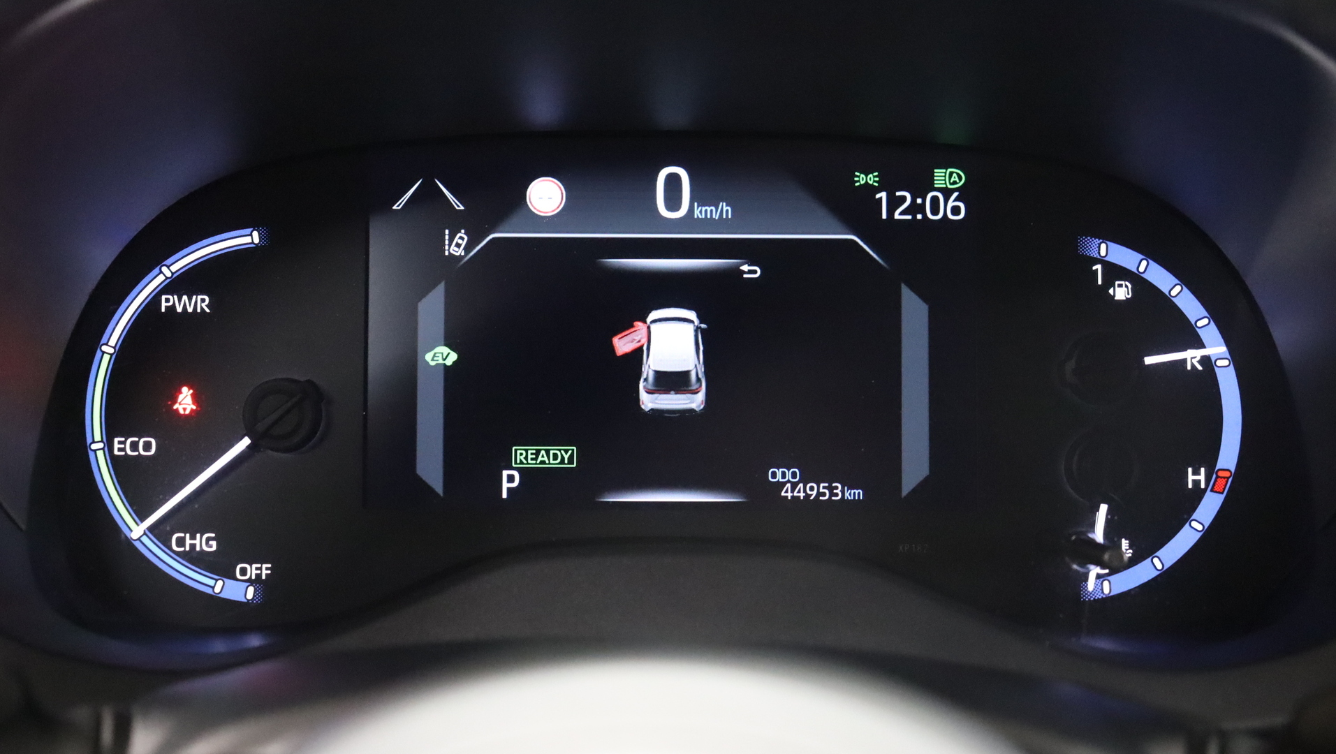 TOYOTA Yaris Cross 2023