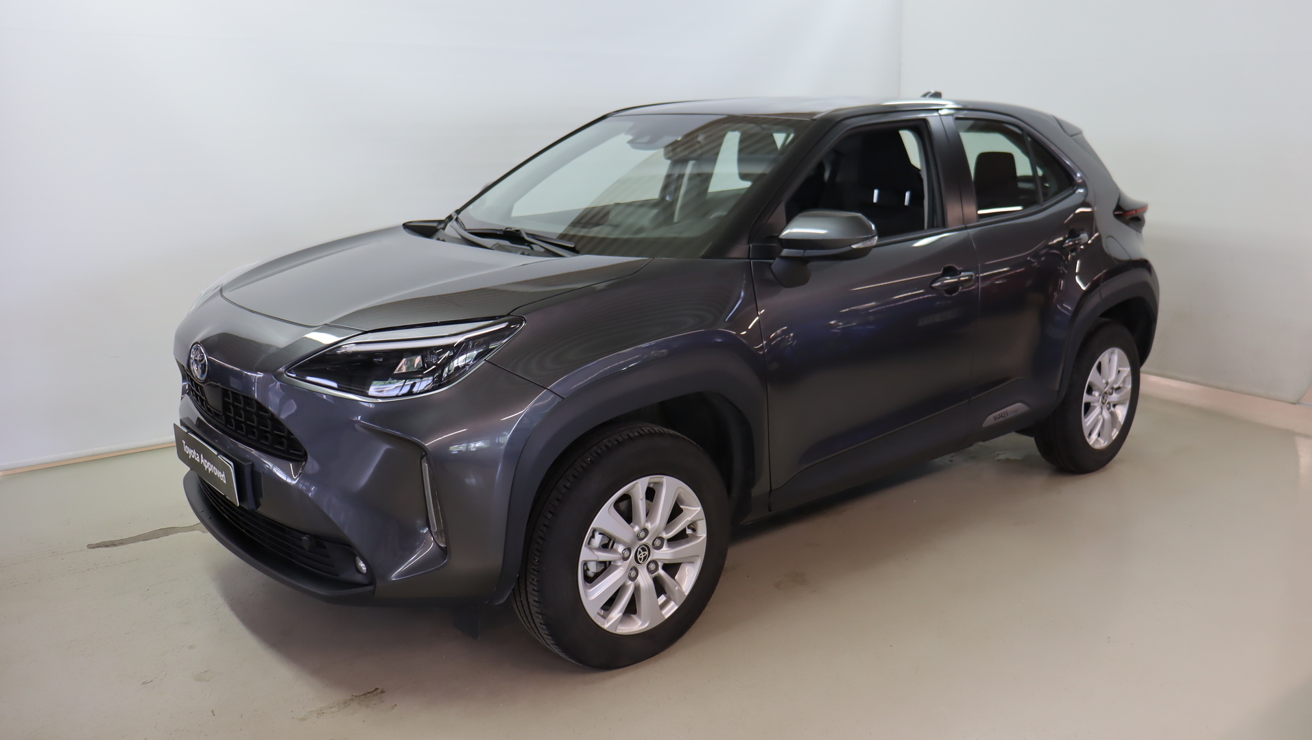 TOYOTA Yaris Cross 2023