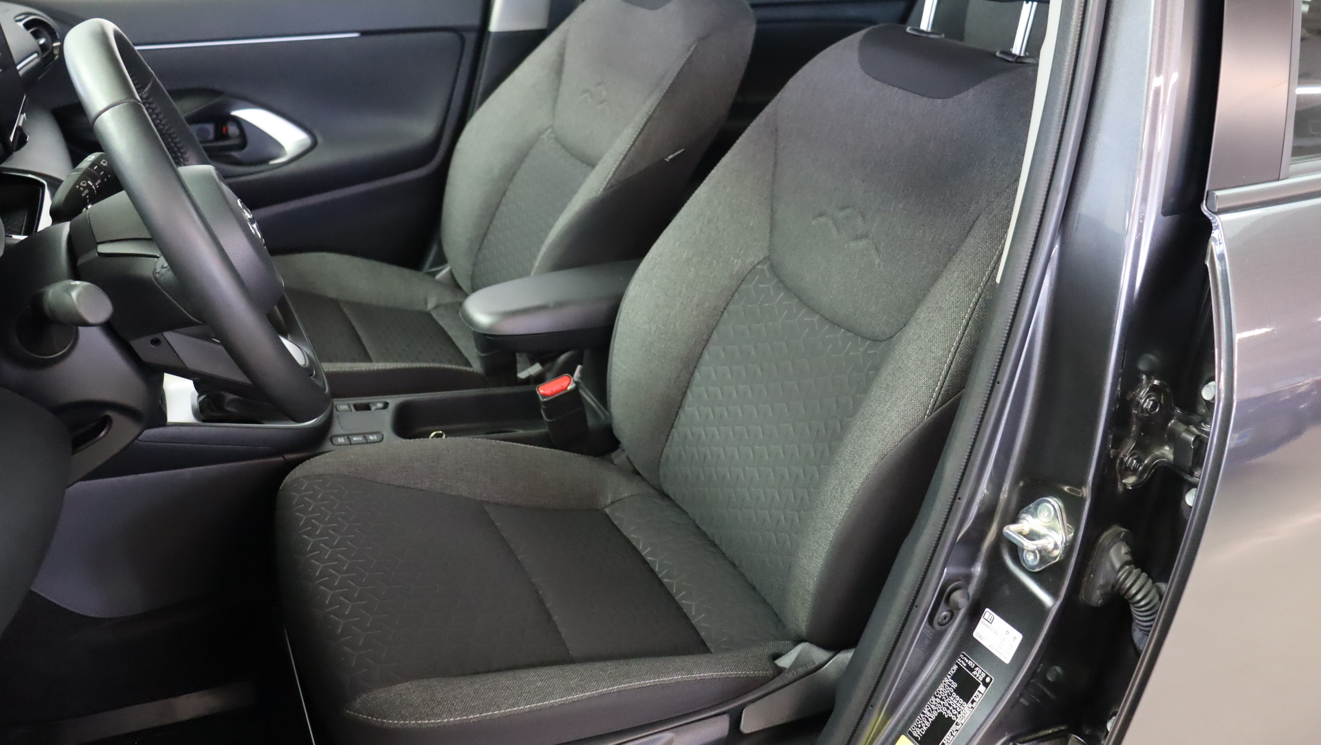 TOYOTA Yaris Cross 2023