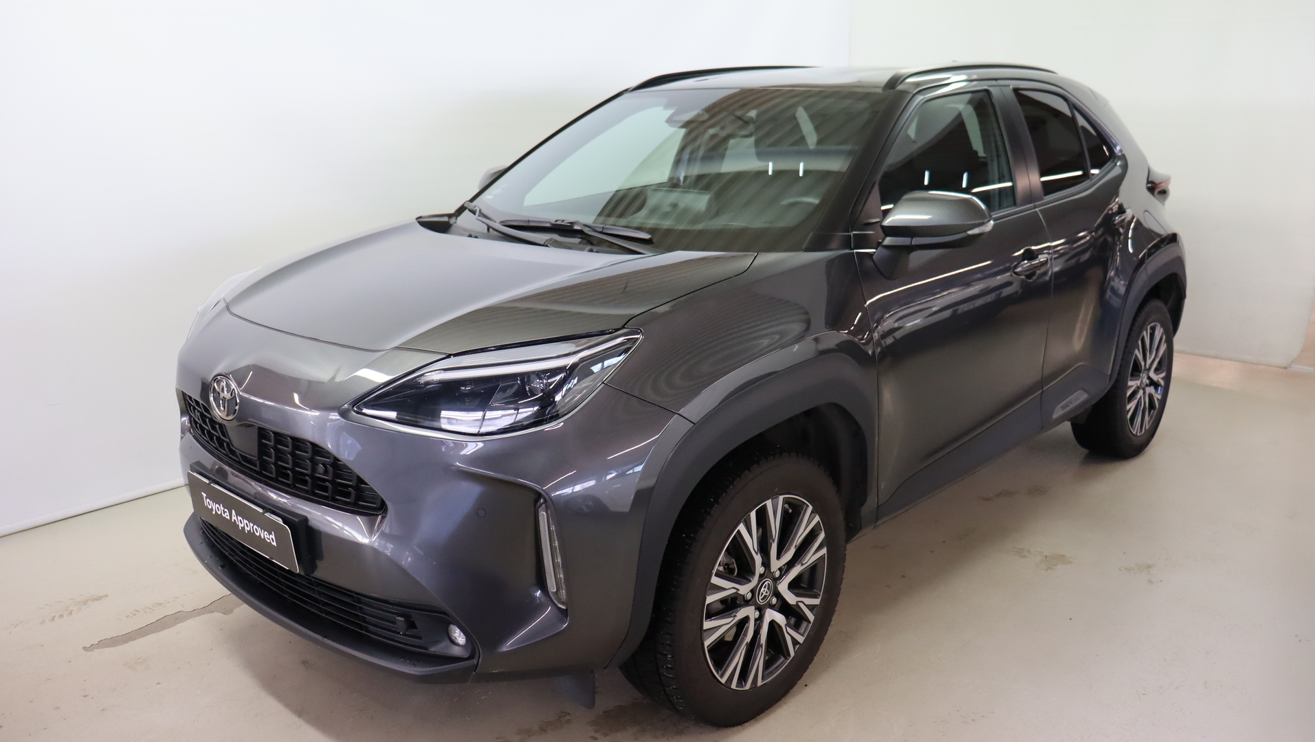 TOYOTA Yaris Cross 2024