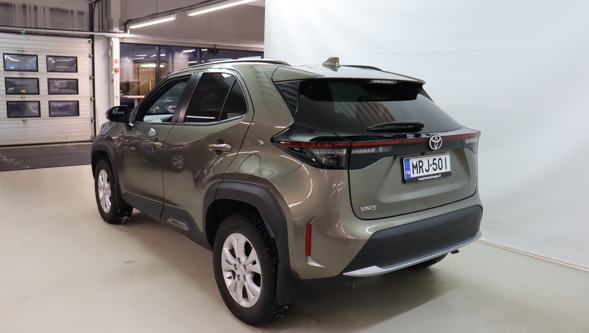 TOYOTA Yaris Cross 2025