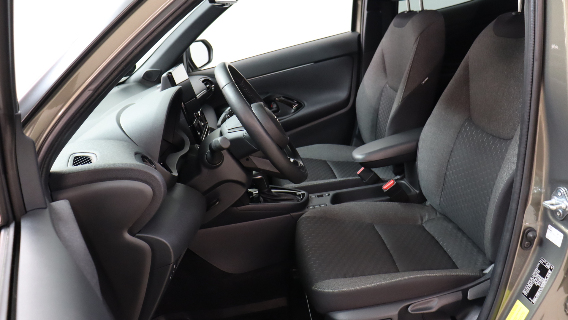 TOYOTA Yaris Cross 2025