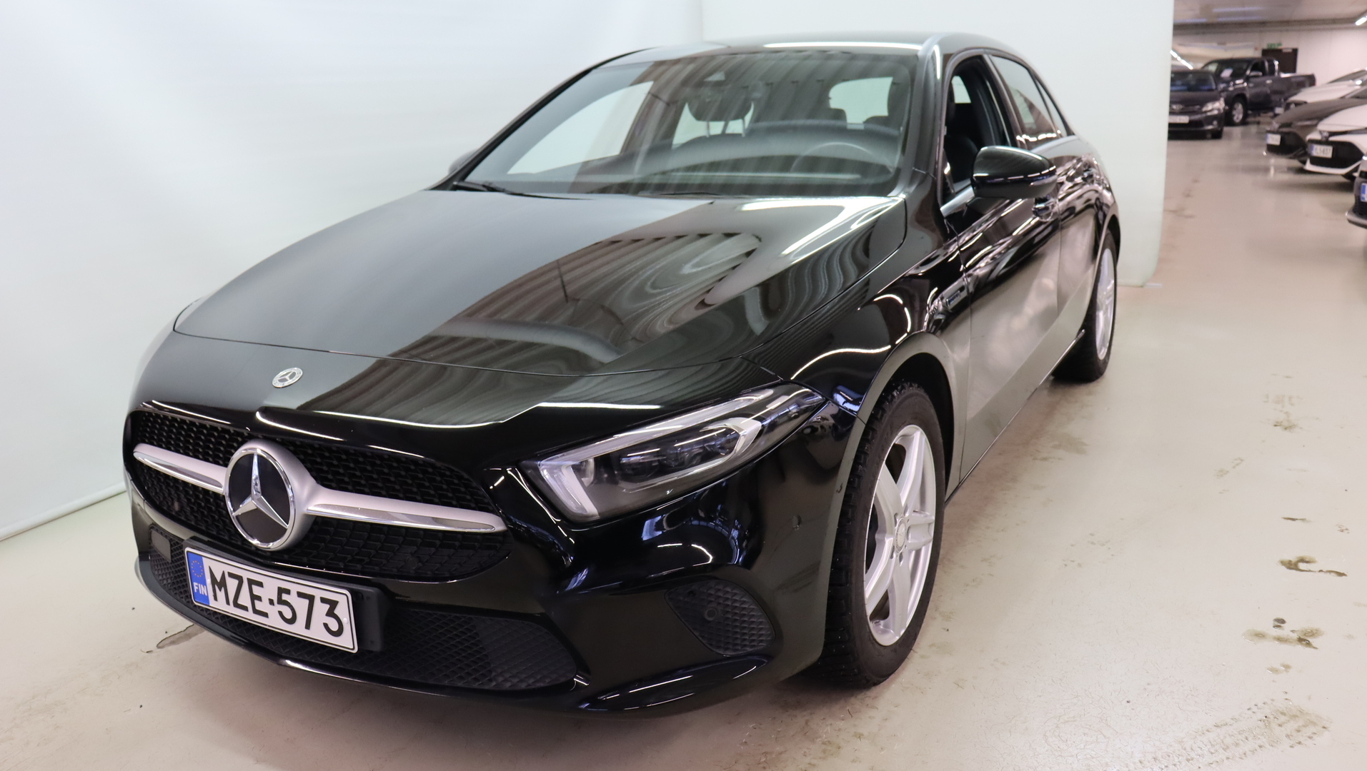 MERCEDES-BENZ A 2021