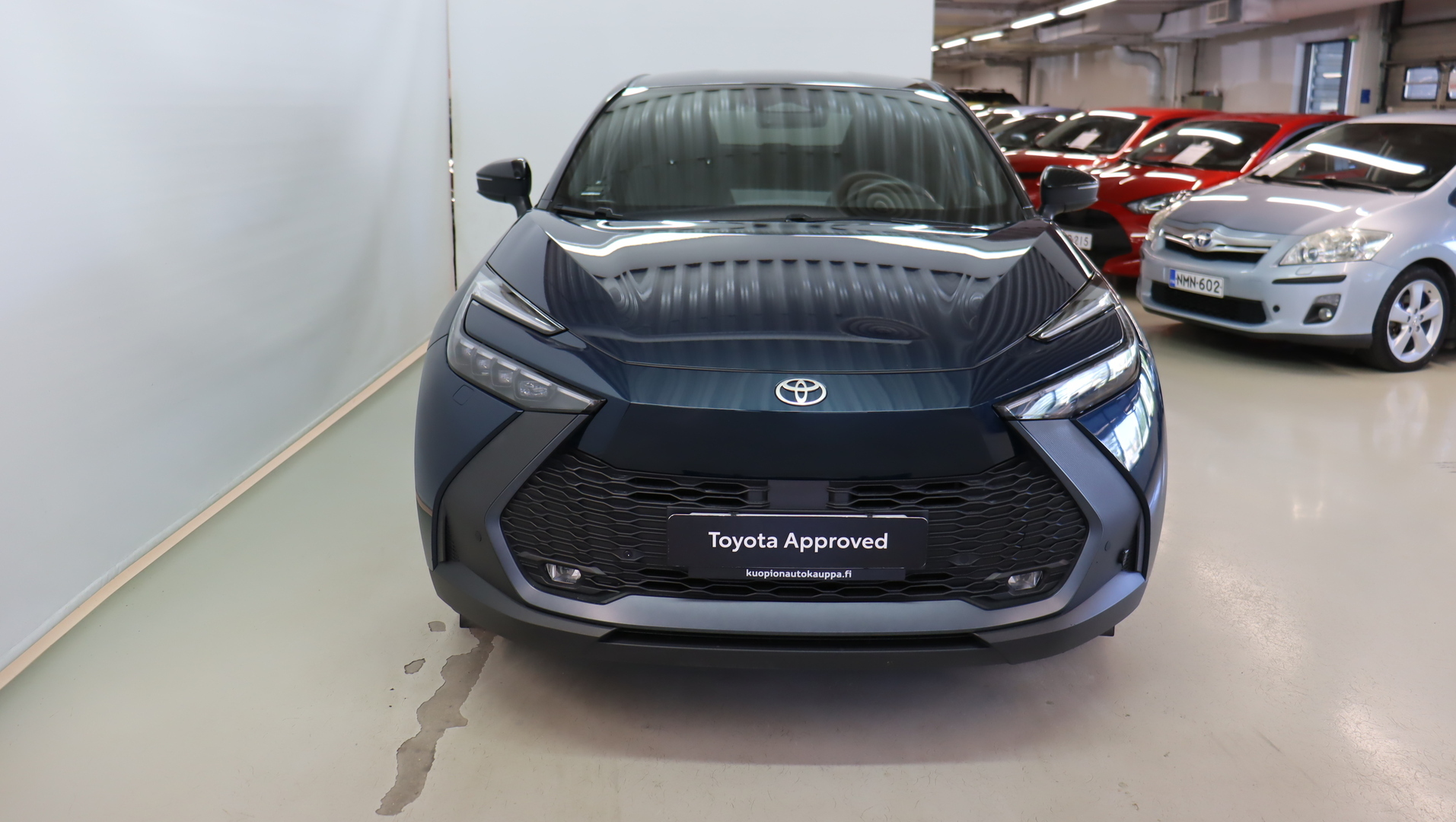 TOYOTA C-HR 2024