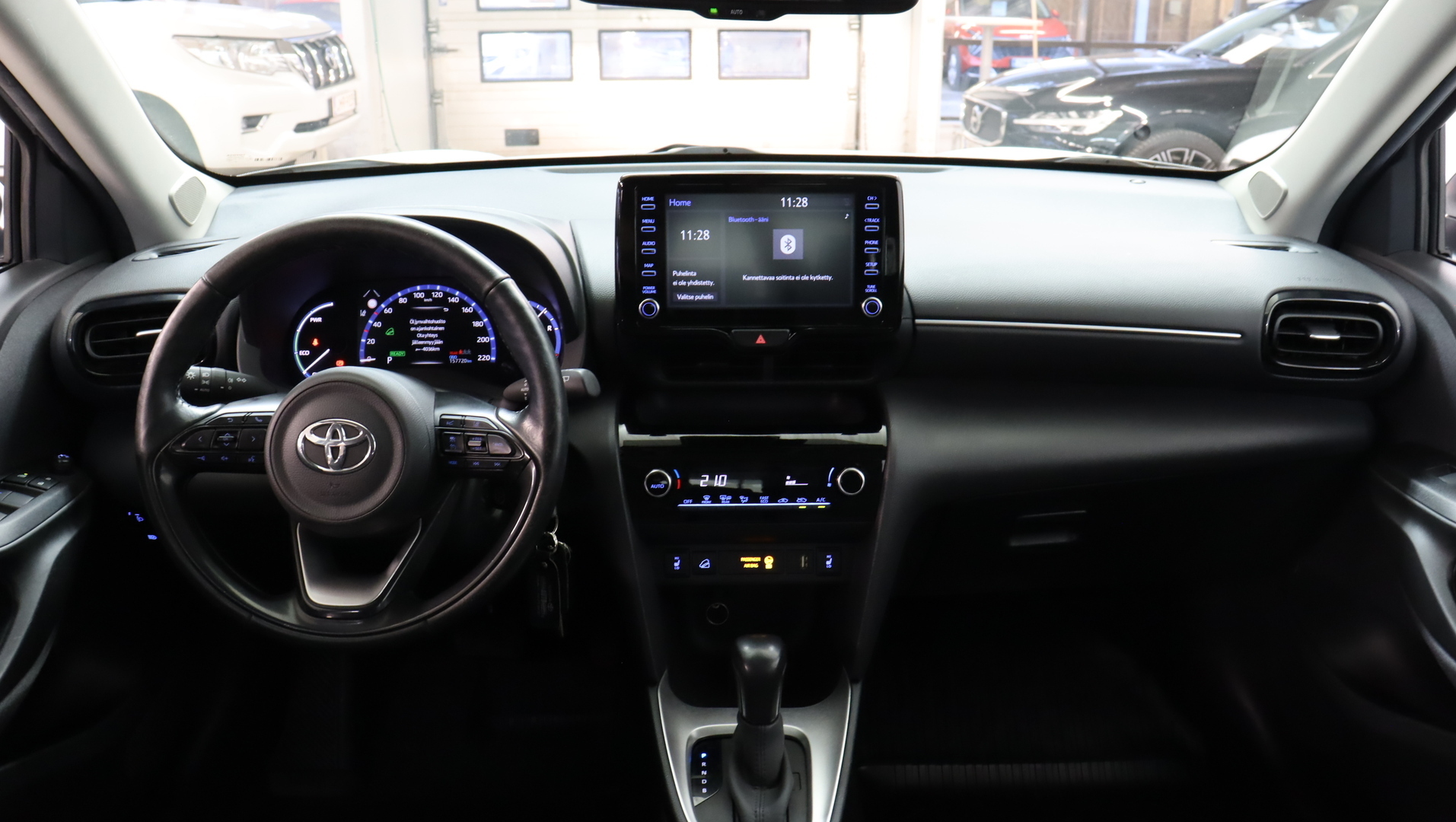 TOYOTA Yaris Cross 2024