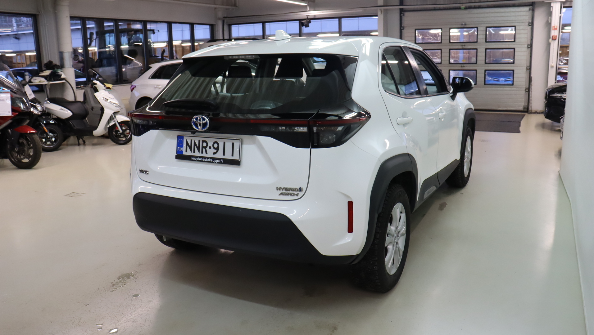 TOYOTA Yaris Cross 2024