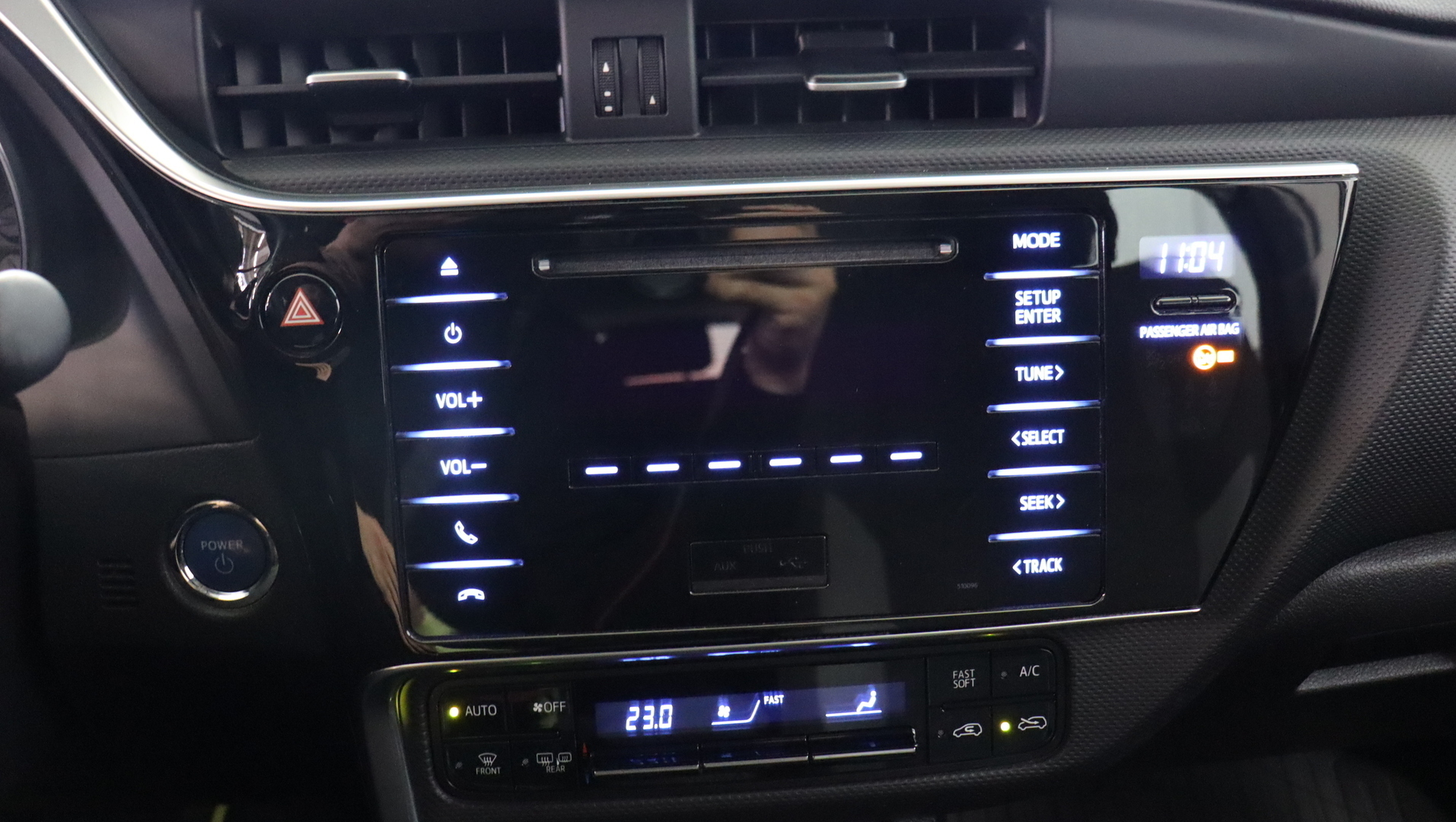 TOYOTA Auris 2017