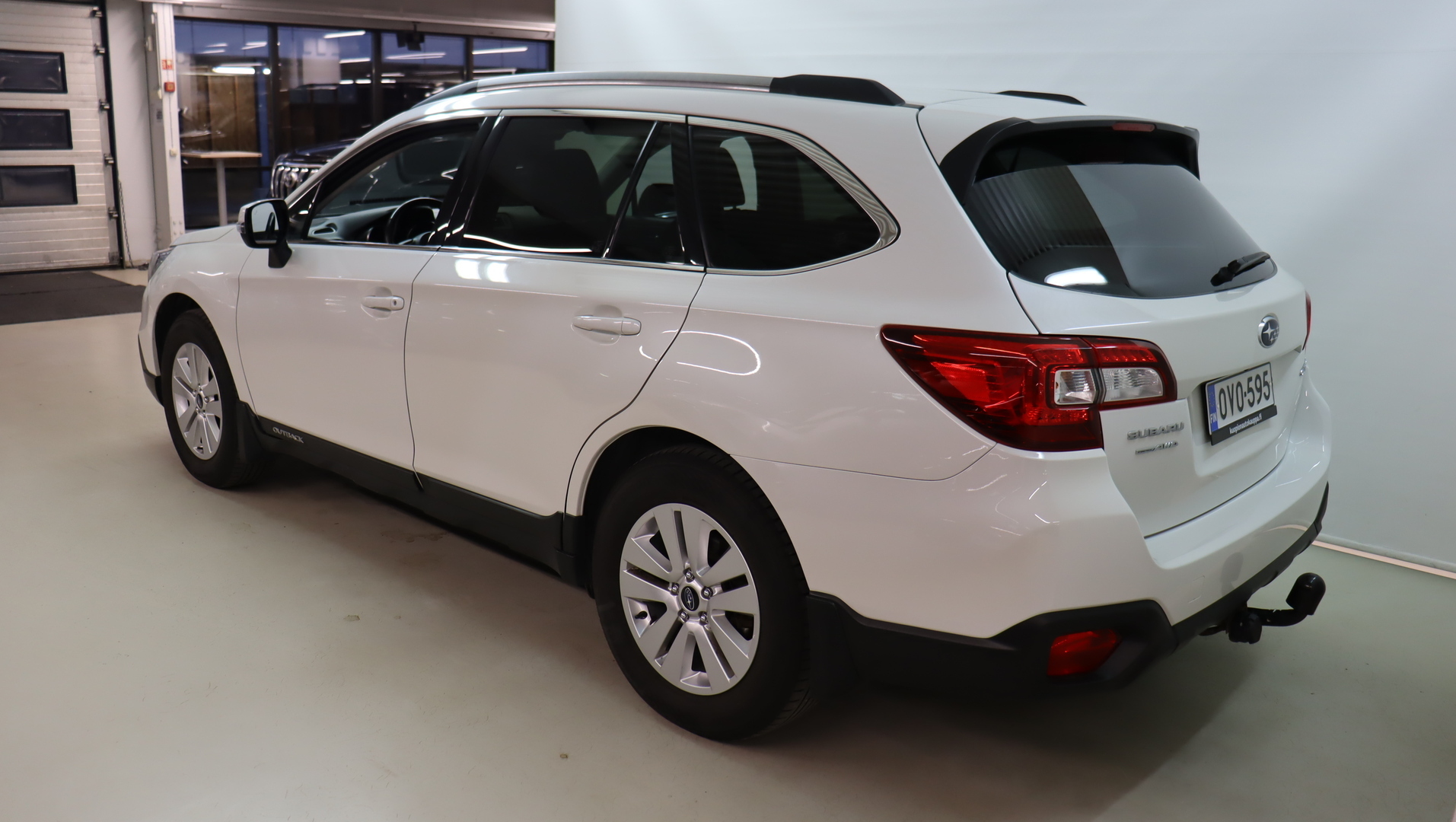 SUBARU Outback 2017