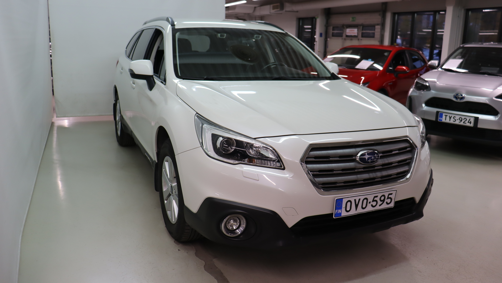 SUBARU Outback 2017