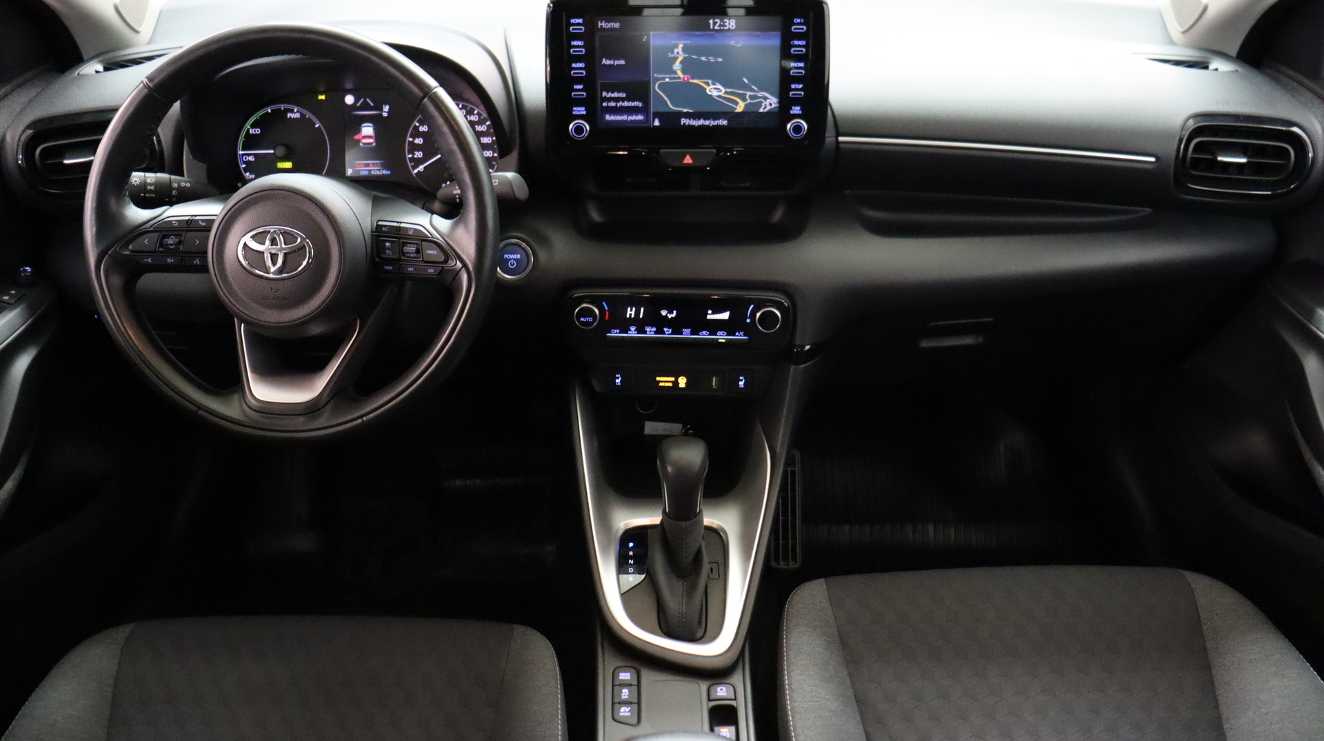TOYOTA Yaris 2021