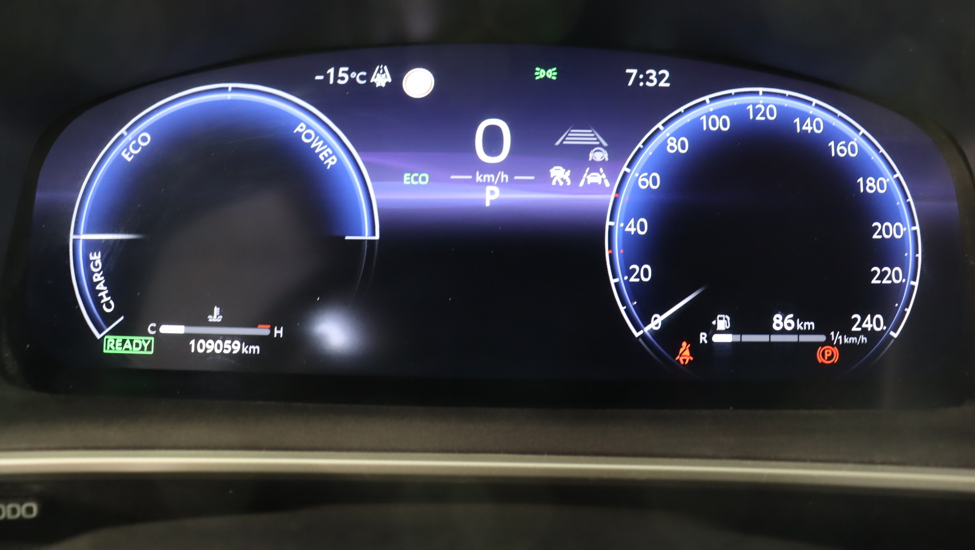 TOYOTA Corolla Cross 2023