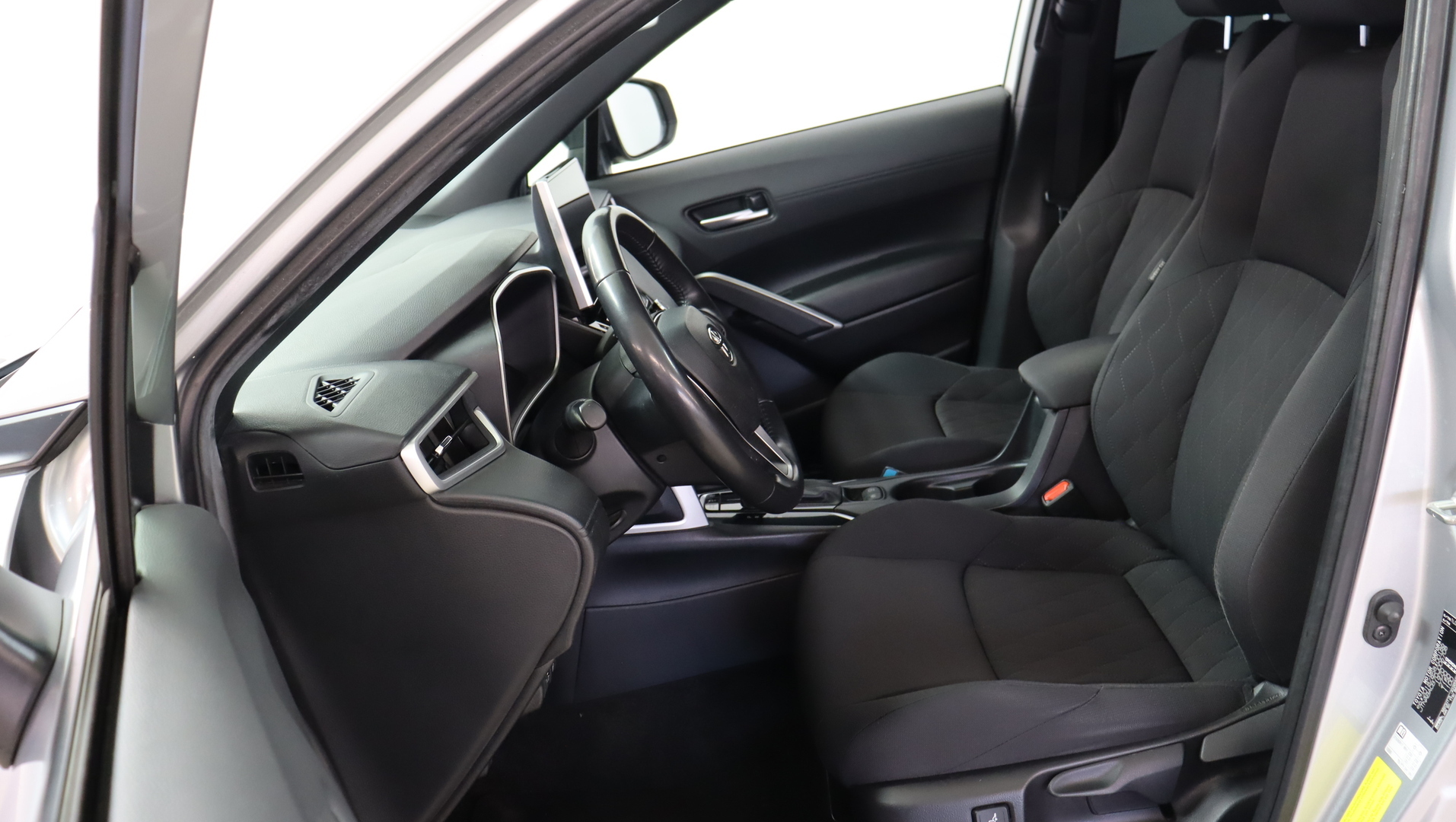 TOYOTA Corolla Cross 2023