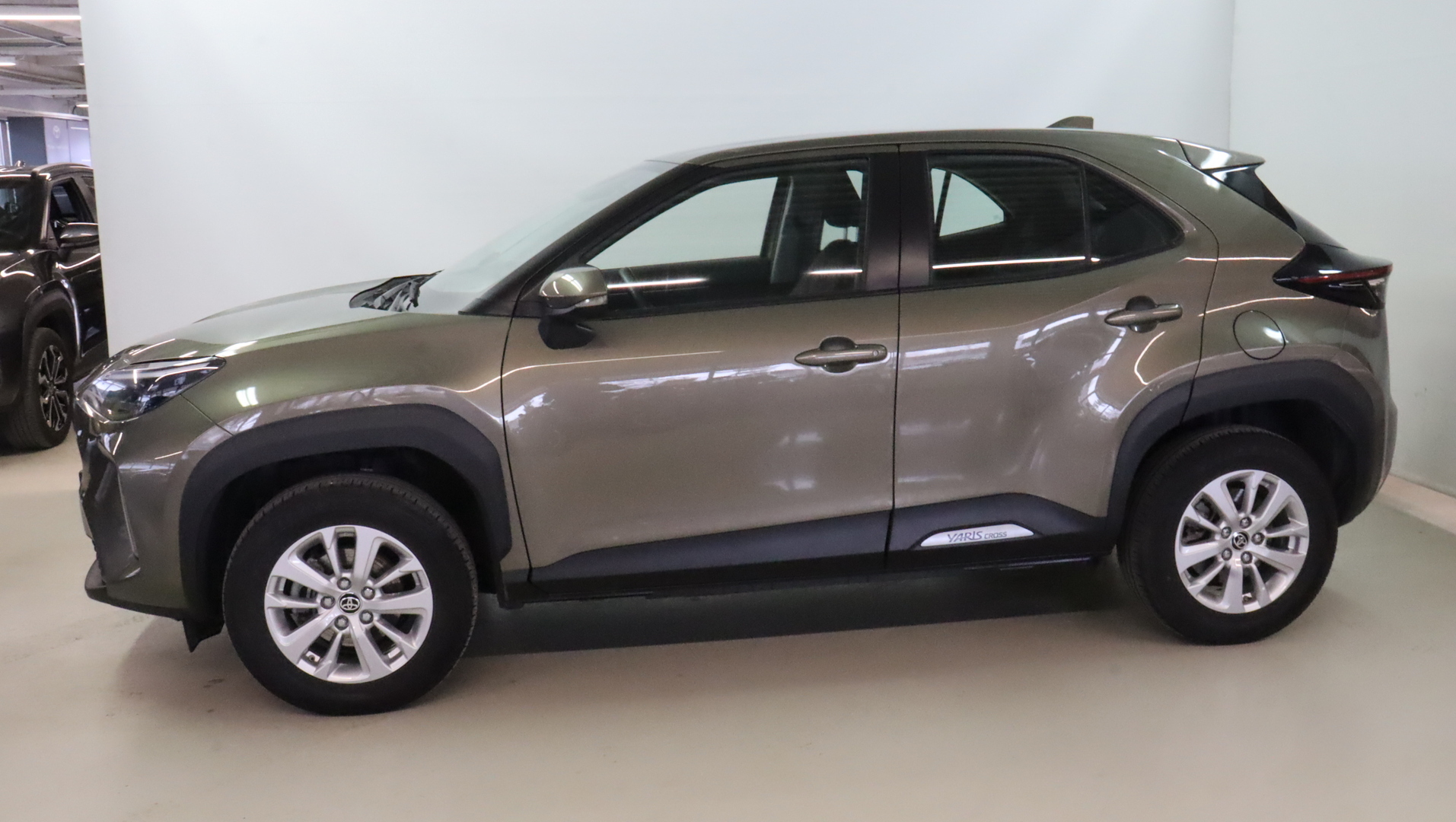 TOYOTA Yaris Cross 2024