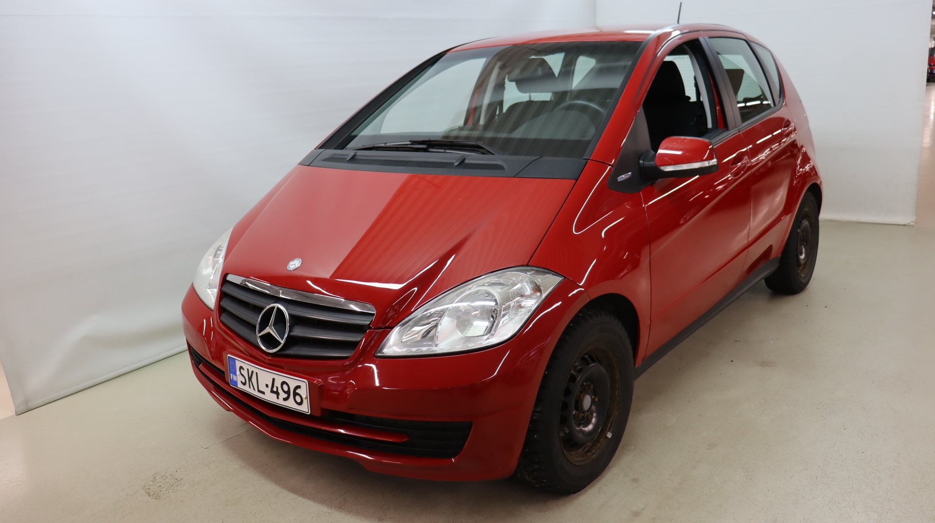 MERCEDES-BENZ A 2011