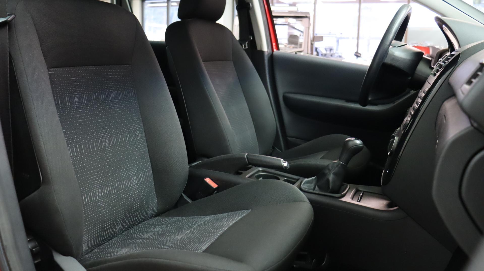 MERCEDES-BENZ A 2011