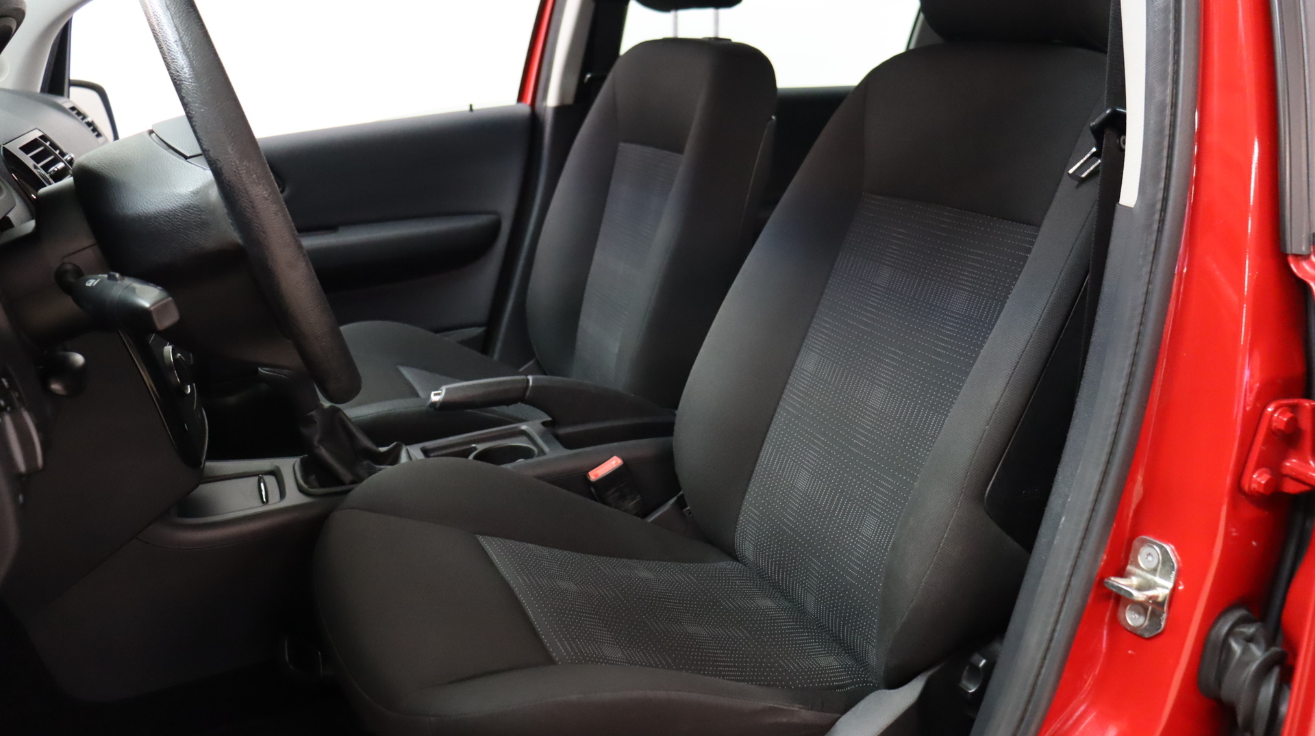 MERCEDES-BENZ A 2011