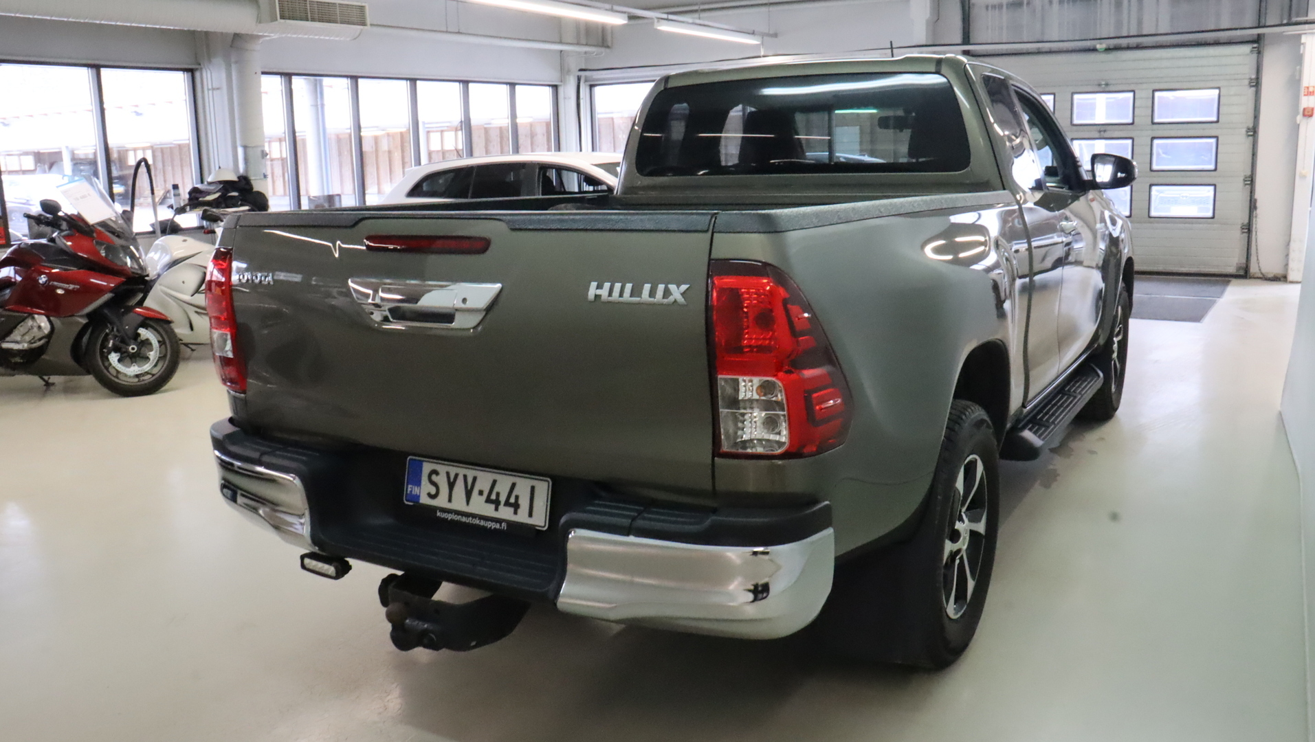 TOYOTA Hilux 2021