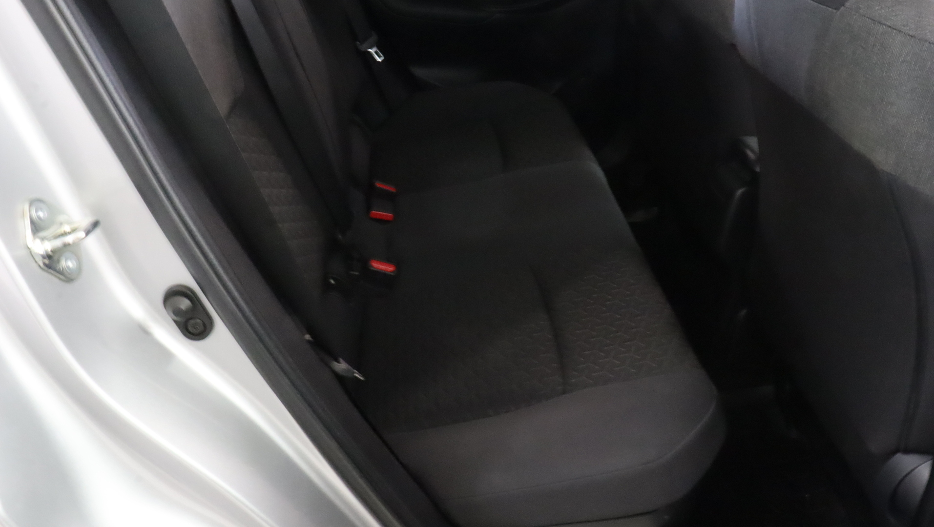 TOYOTA Yaris Cross 2024
