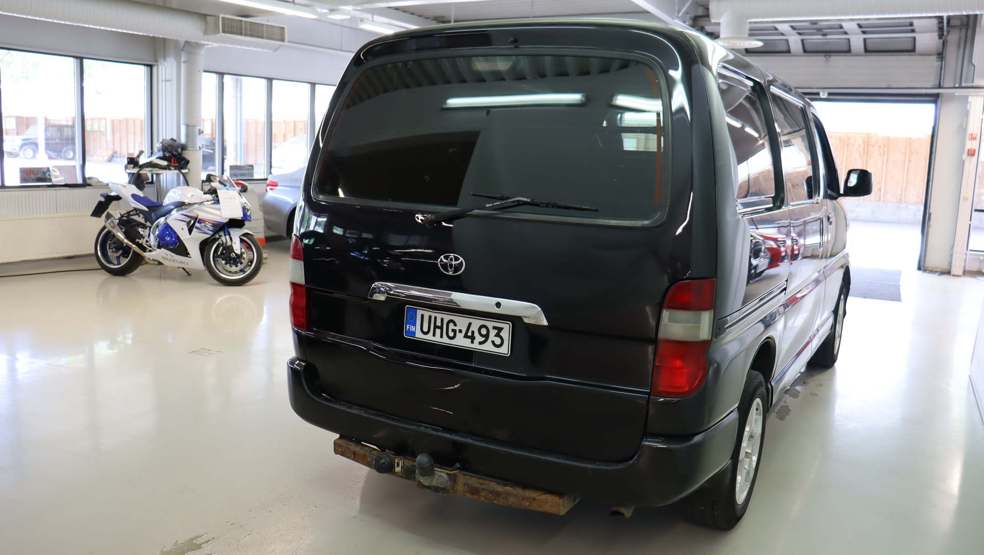 TOYOTA Hiace 2010