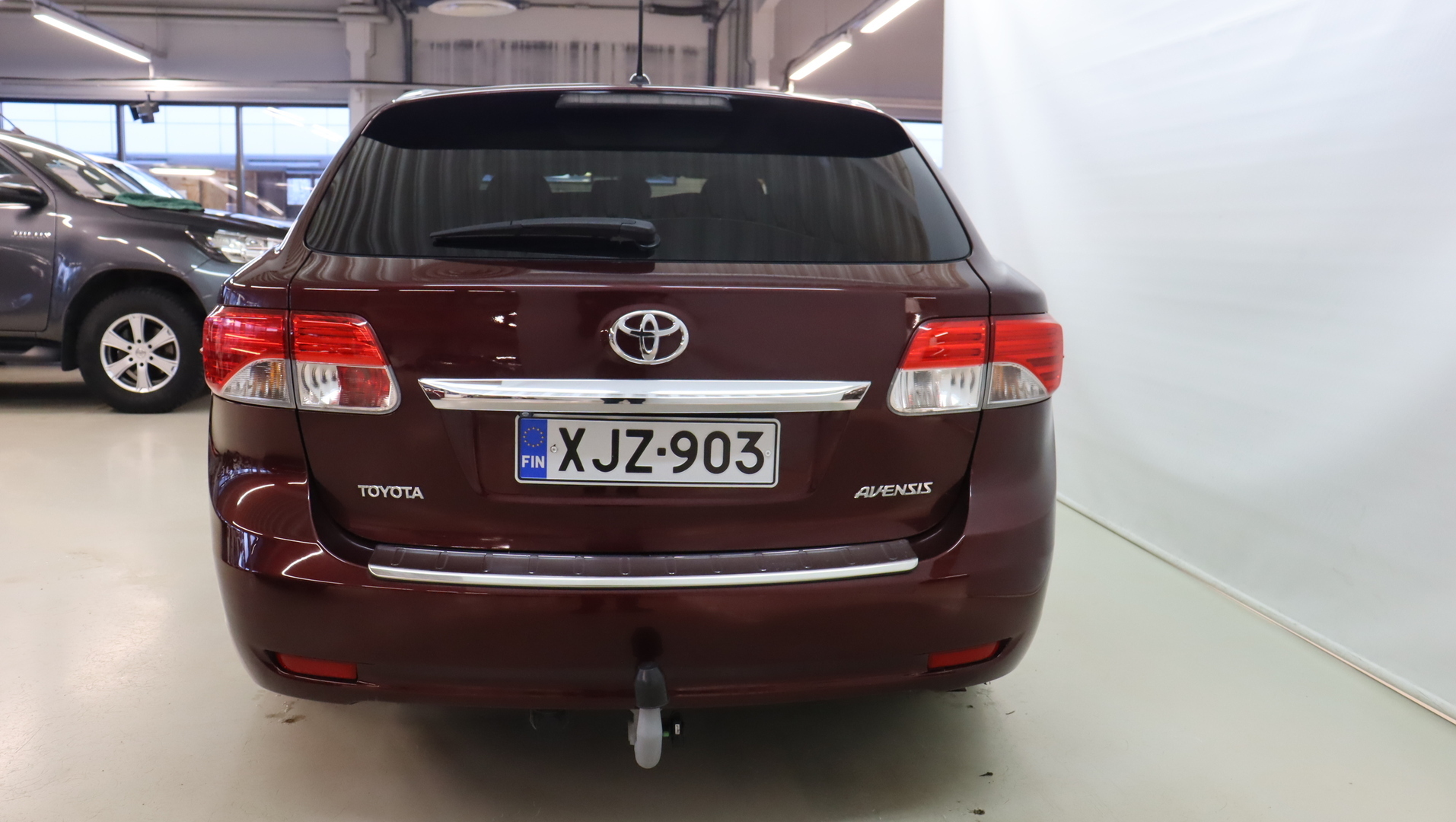 TOYOTA Avensis 2012
