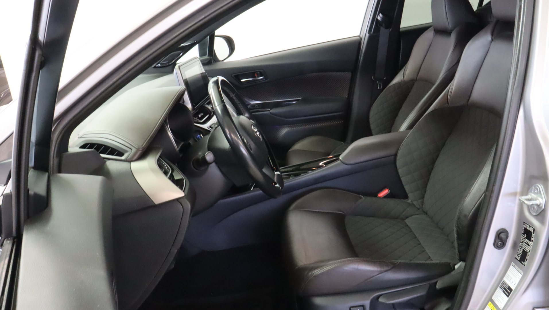 TOYOTA C-HR 2020