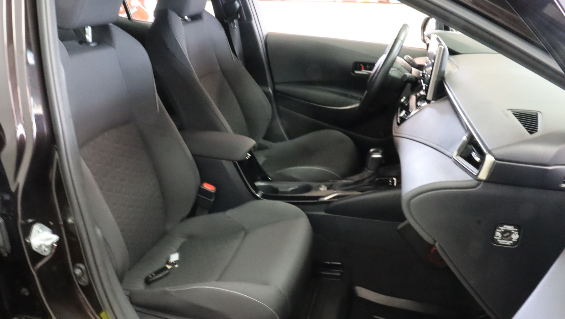 TOYOTA Corolla HB 1.8 2021