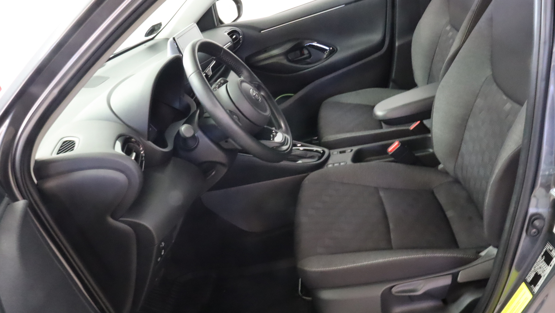 TOYOTA Yaris 2026