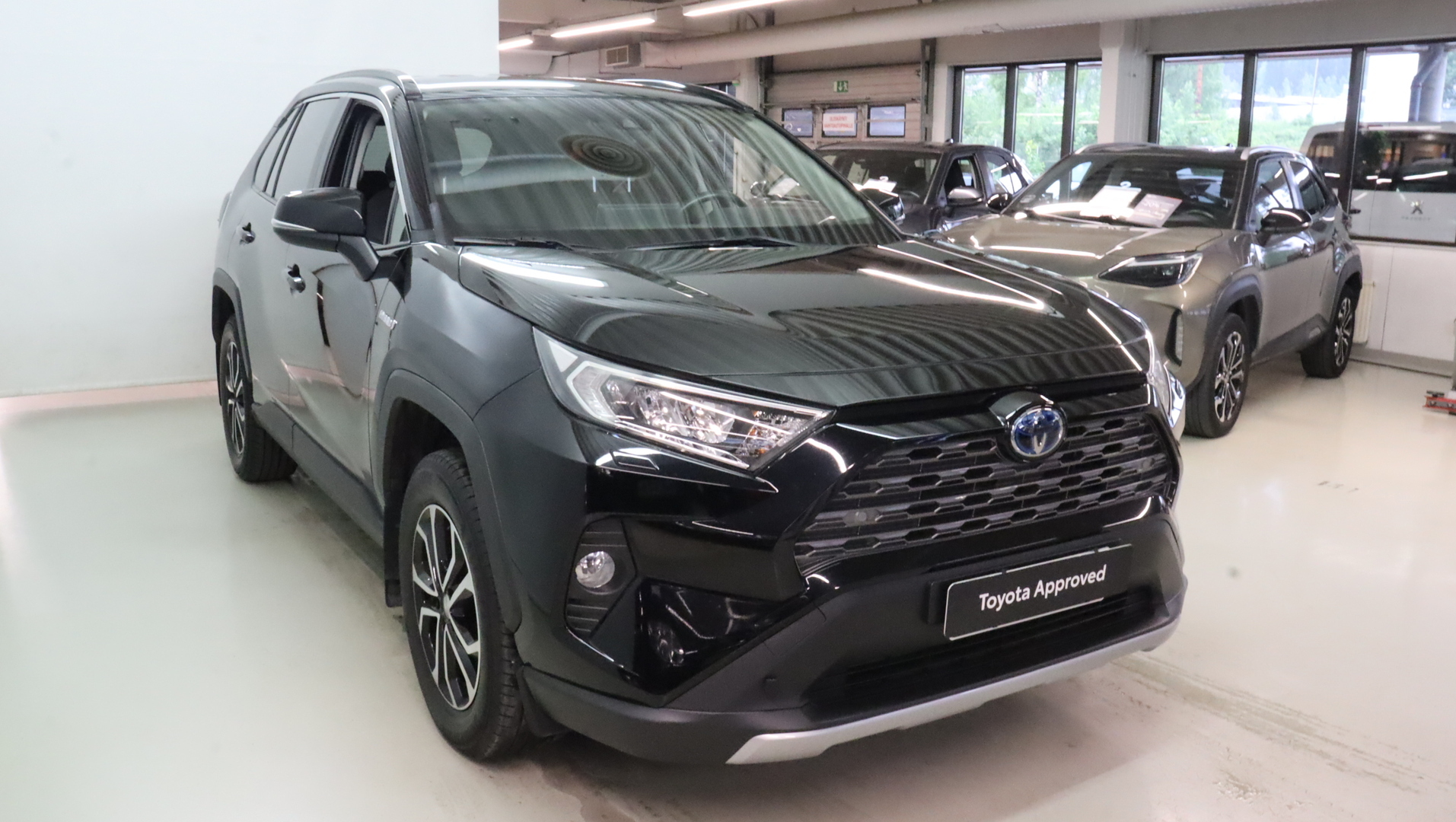 TOYOTA RAV4 2021