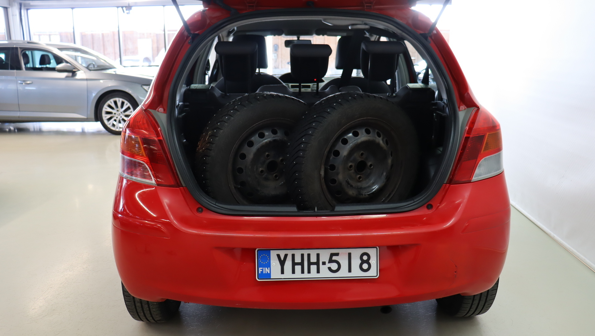 TOYOTA Yaris 2009
