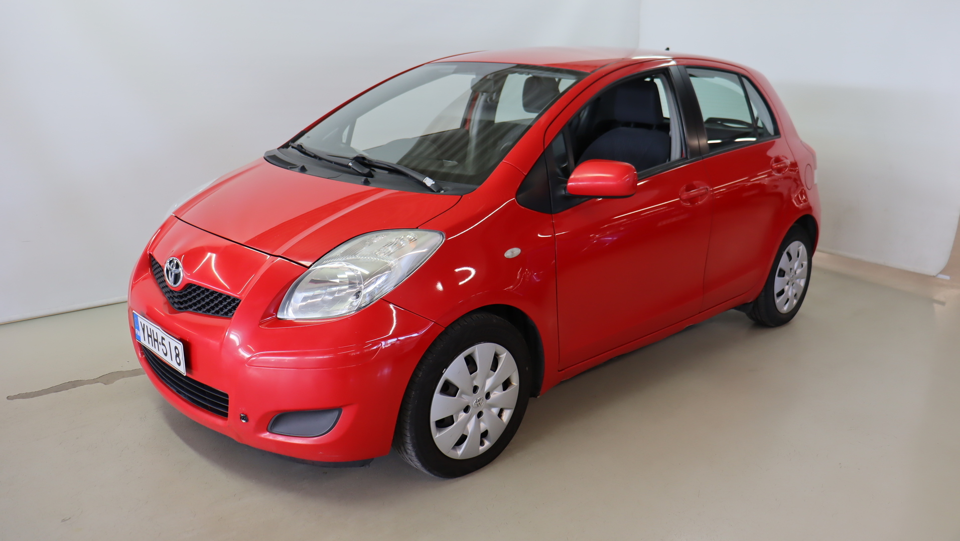 TOYOTA Yaris 2009