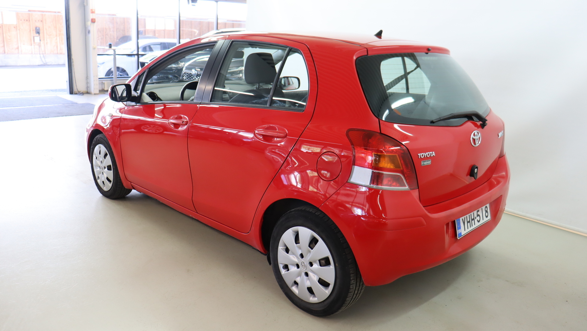 TOYOTA Yaris 2009