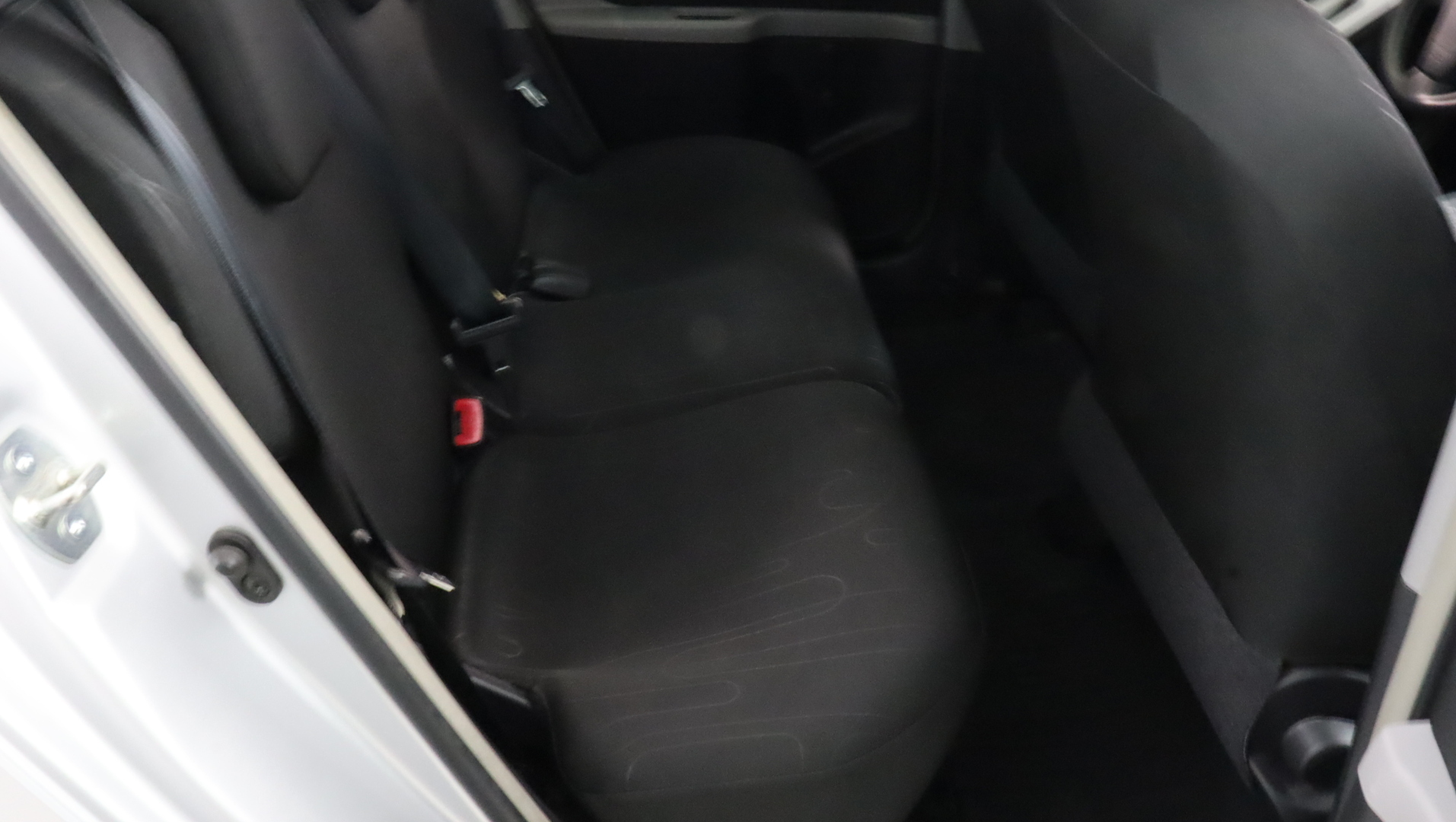 TOYOTA Yaris 2011