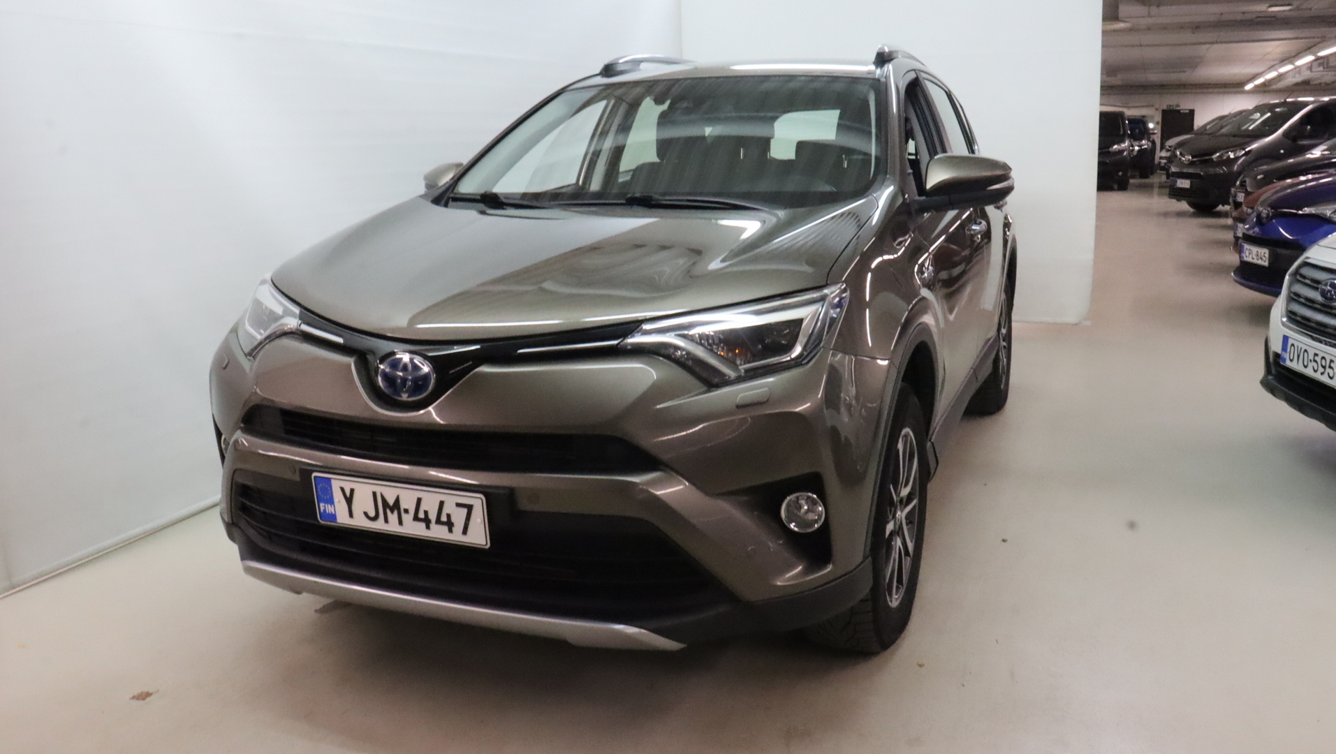TOYOTA RAV4 2018
