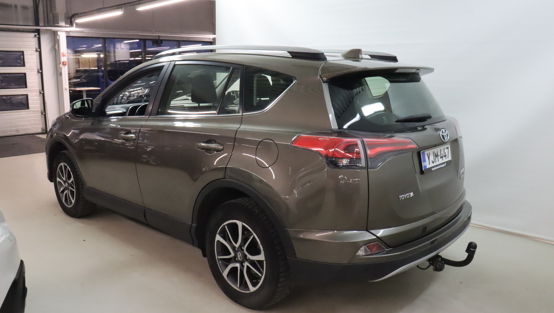 TOYOTA RAV4 2018
