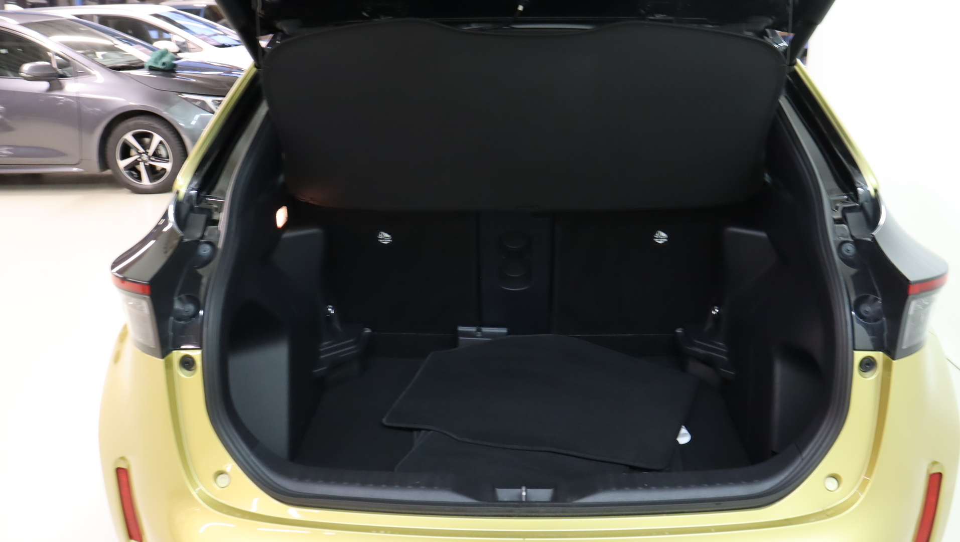 TOYOTA Yaris Cross 2022