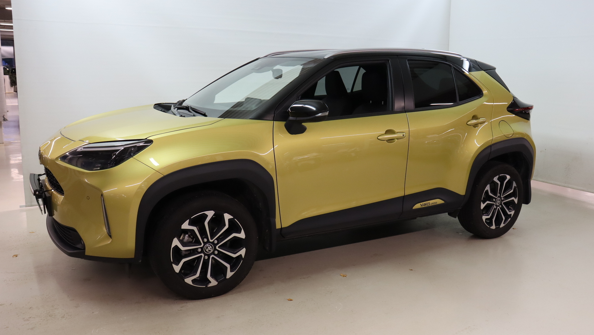 TOYOTA Yaris Cross 2022