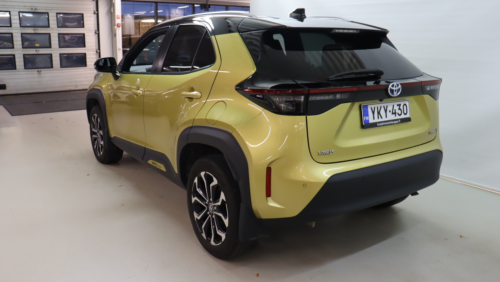 TOYOTA Yaris Cross 2022