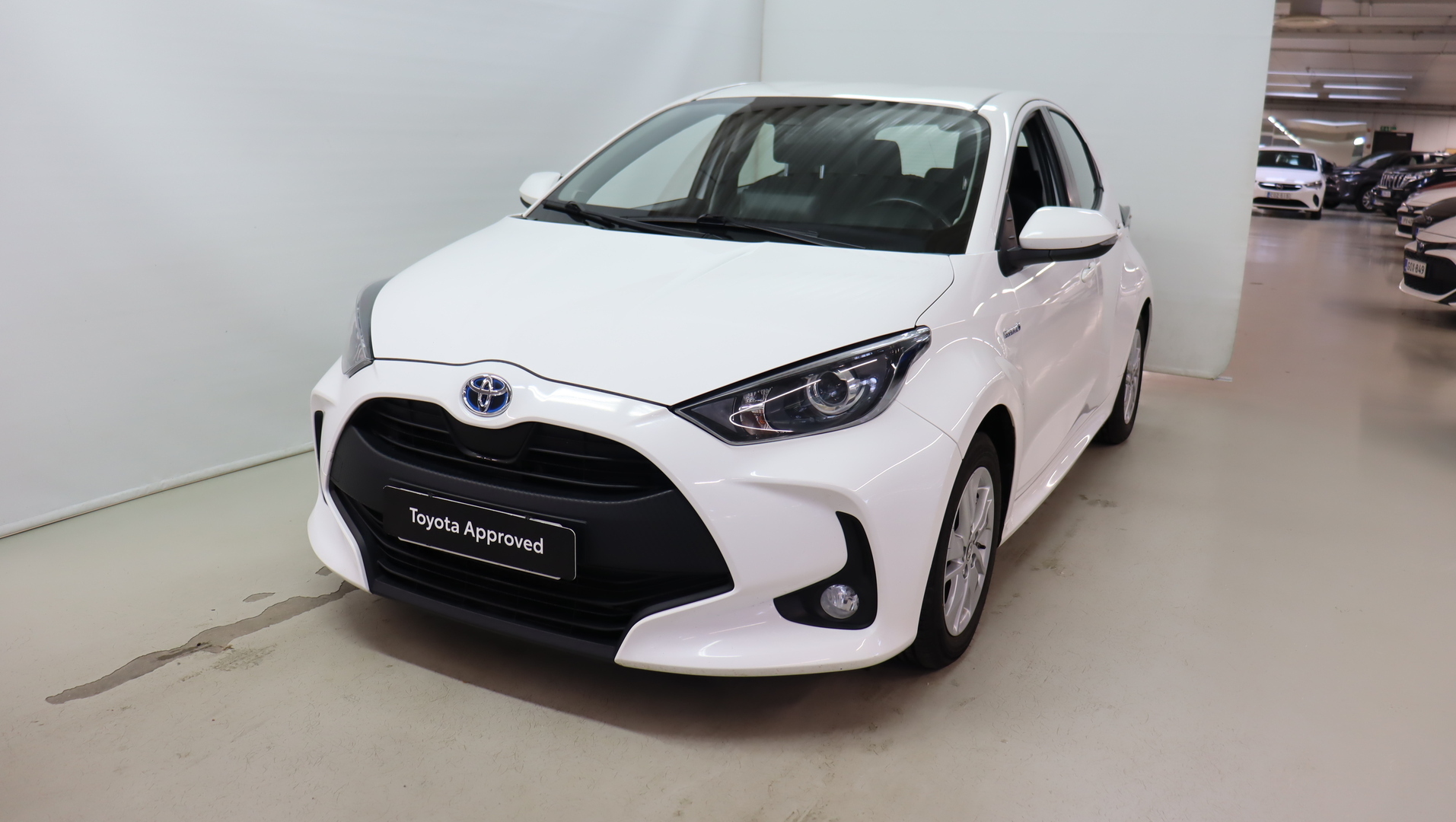 TOYOTA Yaris 2021