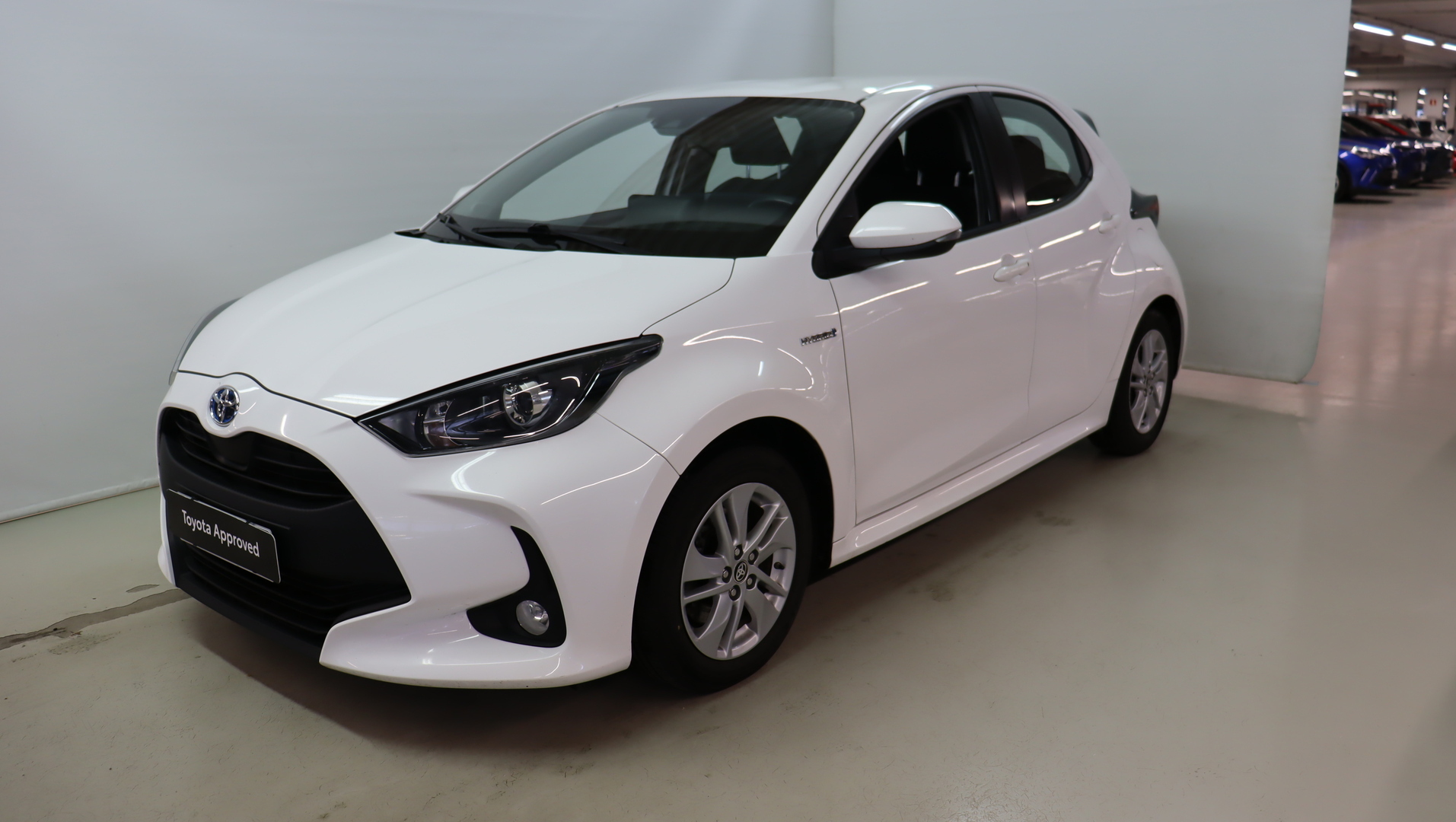 TOYOTA Yaris 2021