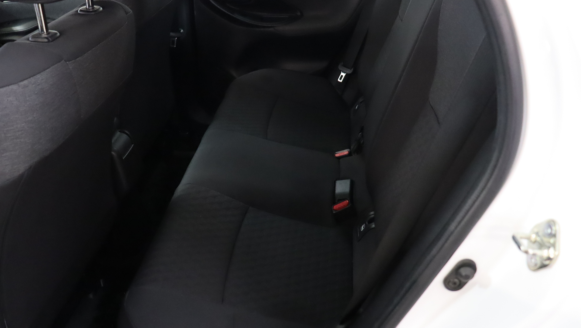 TOYOTA Yaris 2021