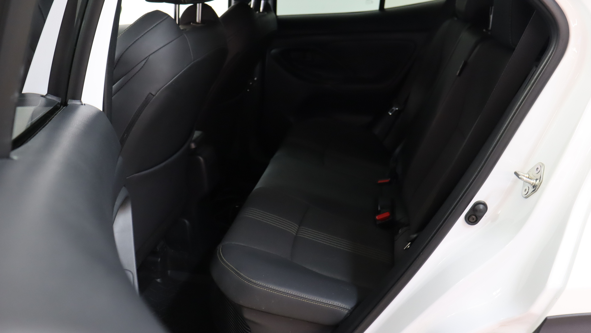 TOYOTA Yaris Cross 2024