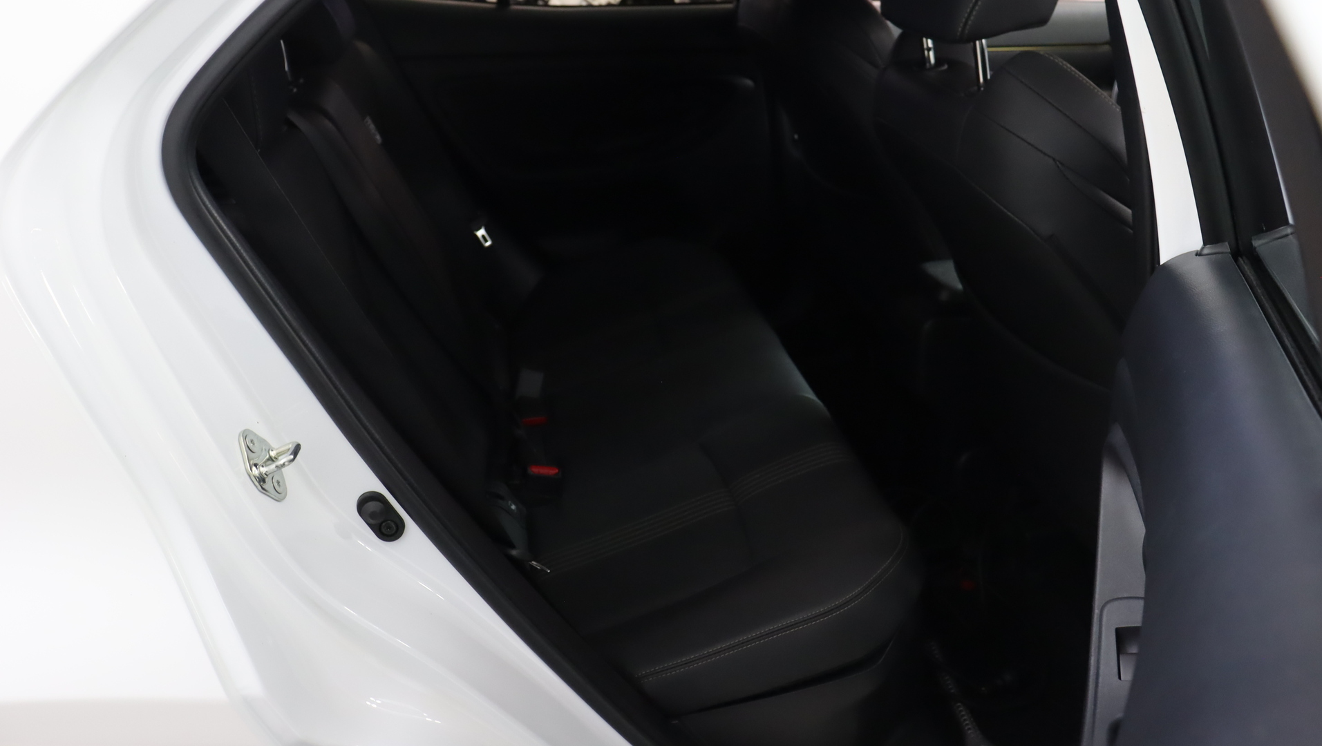 TOYOTA Yaris Cross 2024