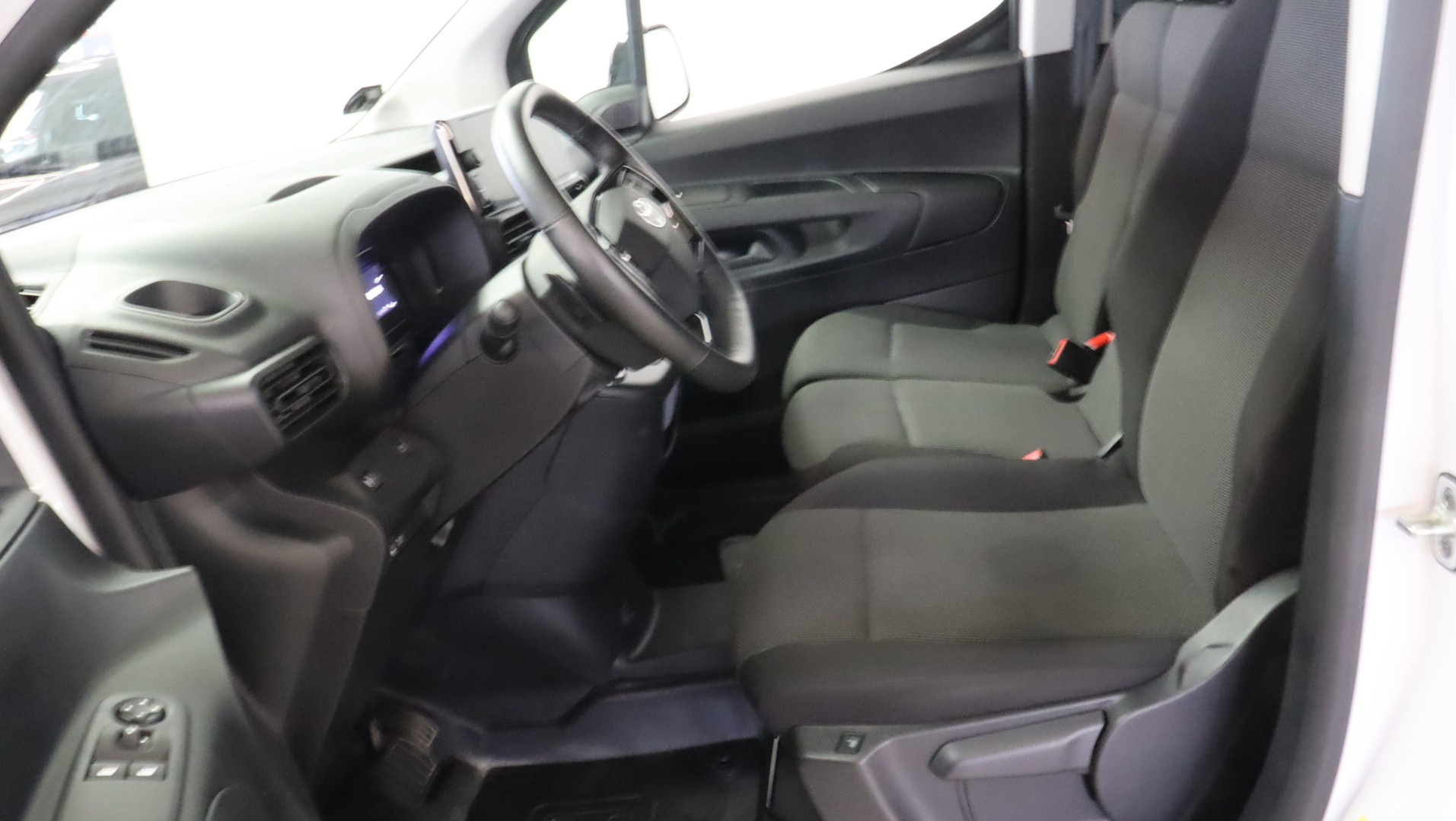 TOYOTA Proace CITY 2024