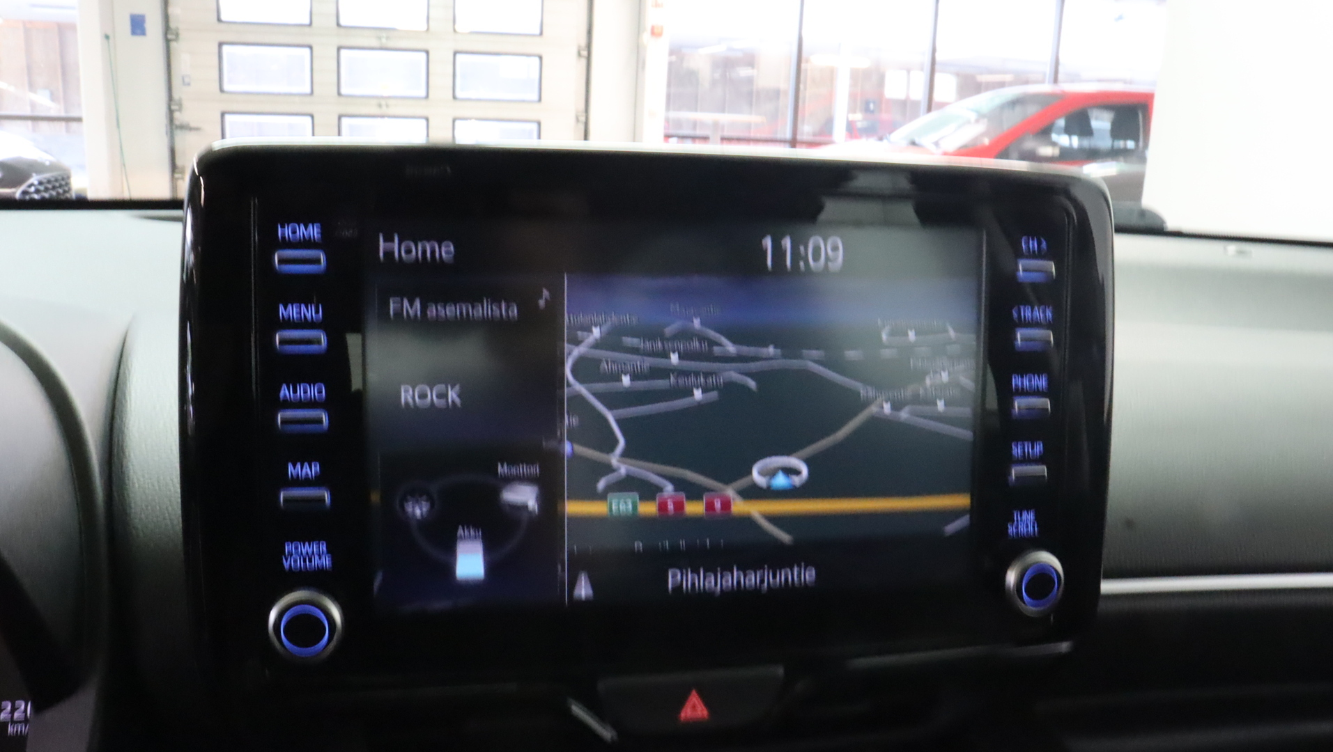 TOYOTA Yaris 2021