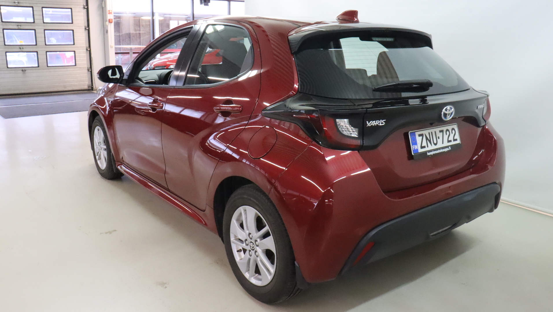 TOYOTA Yaris 2021