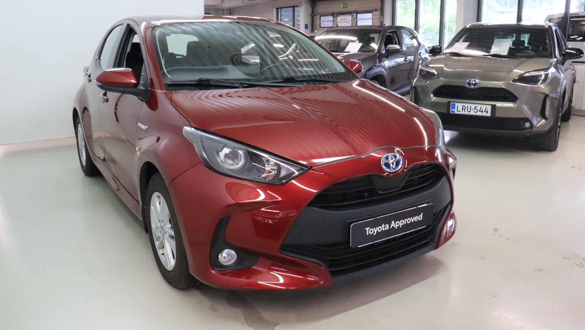 TOYOTA Yaris 2021