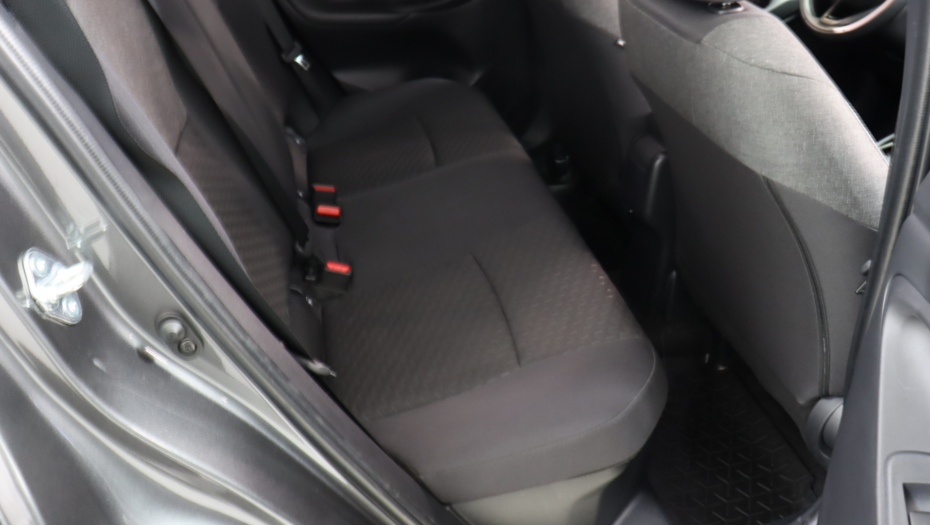 TOYOTA Yaris Cross 2024