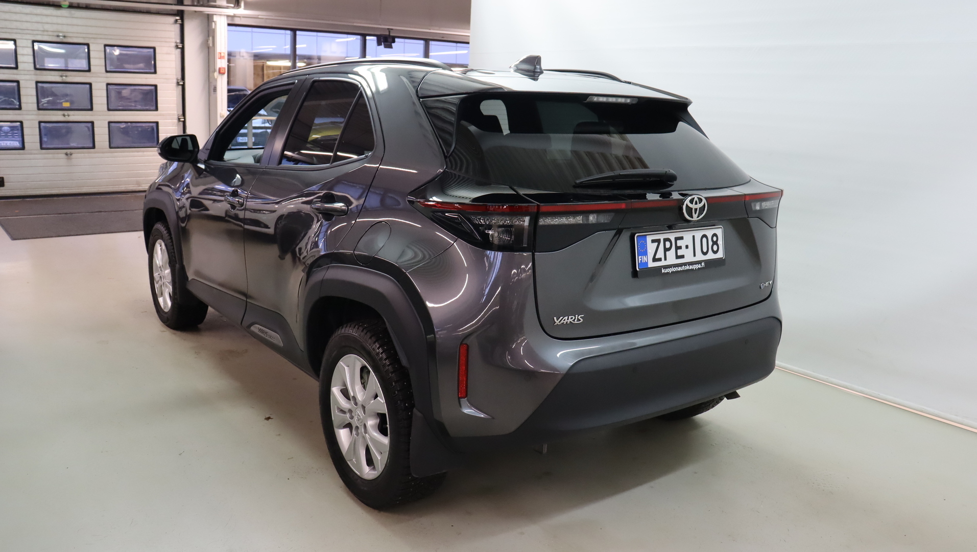 TOYOTA Yaris Cross 2024